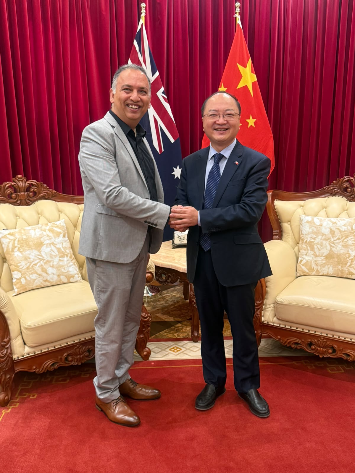 Mr Xinwen Fang